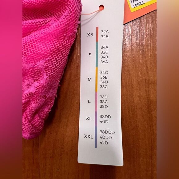 Bundle of 2 Colsie bra bralettes 🔥 NWT 🔥 size XS - Picture 4 of 6